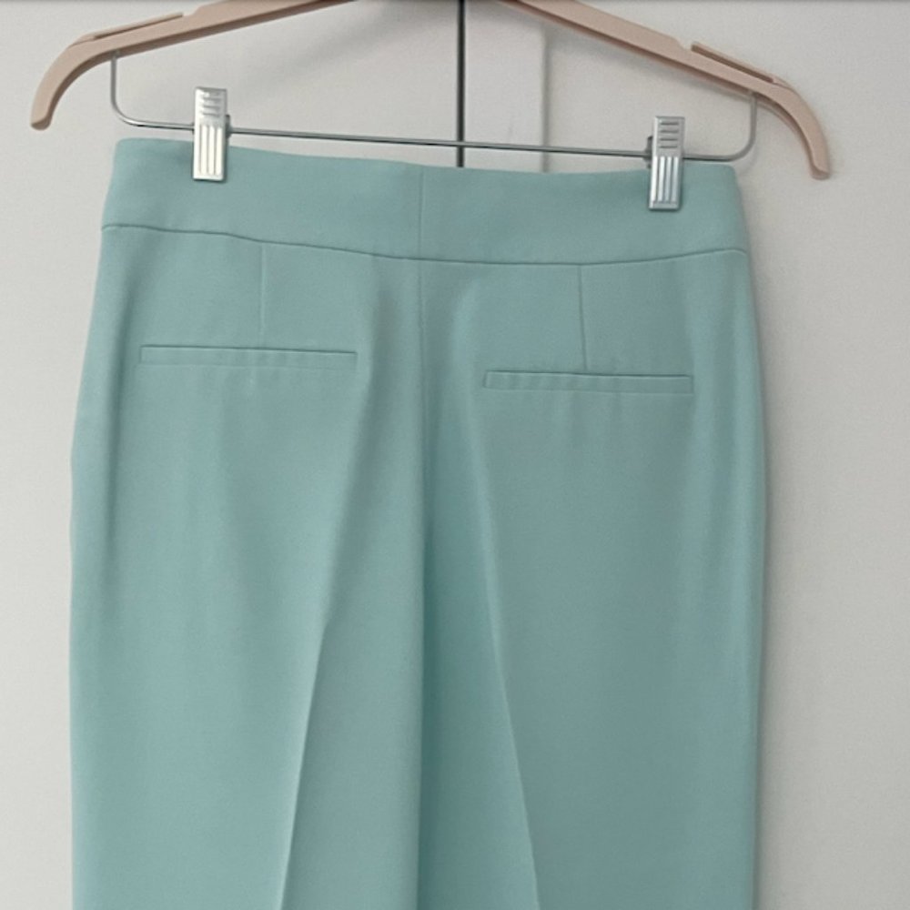 Alice + Olivia Dylan Wide Leg Pants - Light Blue (Julep) - Size 6 - Picture 8 of 11